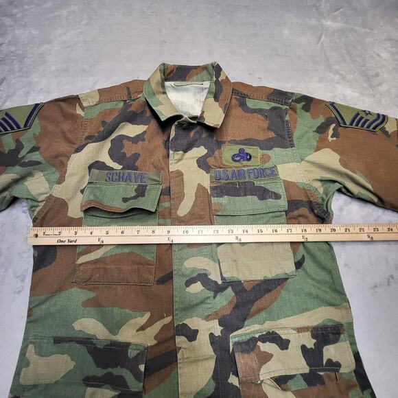 Vintage US Air Force Jacket Mens Small Short Woodland Camo BDU Patches 90s - Picture 8 of 10